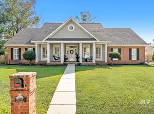 9820 Sommerset Dr, Daphne, AL 36526