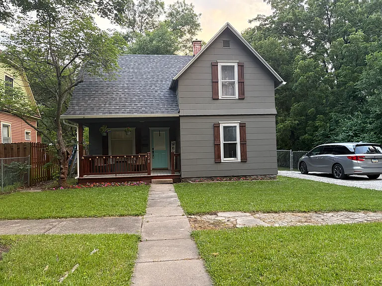 628 S Mulberry St — Photo 1