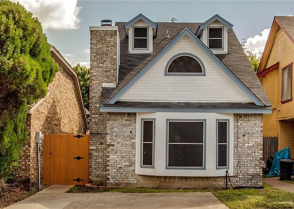 1st image of 967 Fairbanks Cir