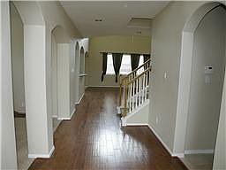 2nd image of 388 Dover Ln