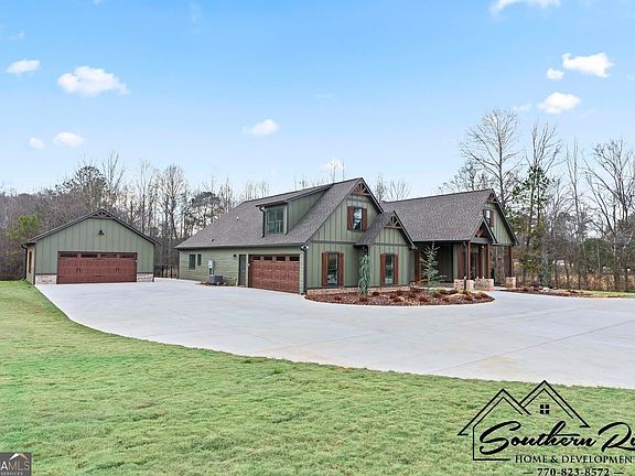 3rd image of 128 Martin Cemetery Rd