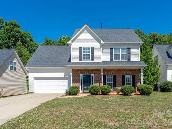 5834 Timbertop Ln, Charlotte, NC 28215