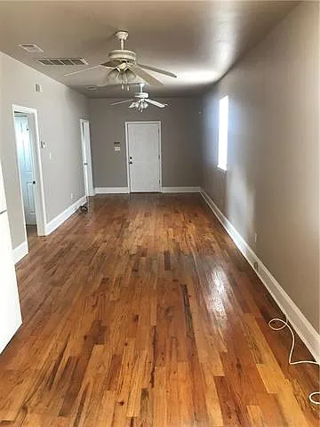 2 bed, 1.0 bath, 1000 sqft, $1,550 — Photo 4