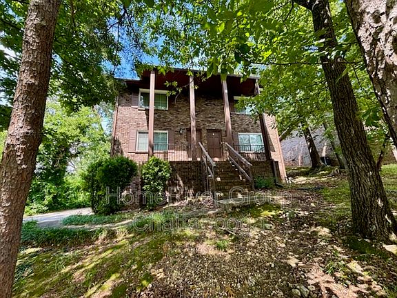 3rd image of 3801 Mission View Ave #A