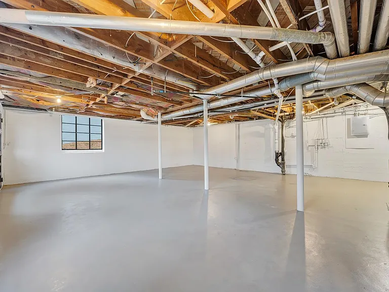553 Dillard Rd SW — Photo 38