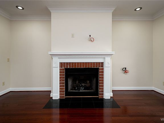 5th image of 9 Beverly Hts