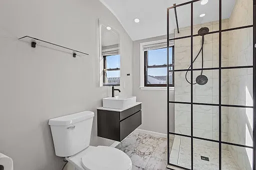 387 S Hamilton St — Photo 10