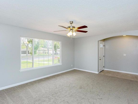 3rd image of 2705 Westgate Dr
