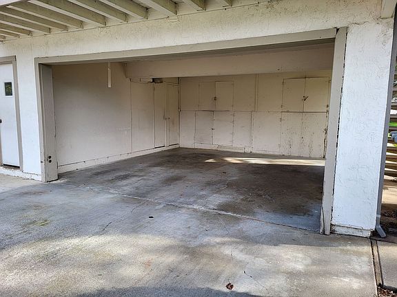 4th image of 1970 Peabody Rd APT 4