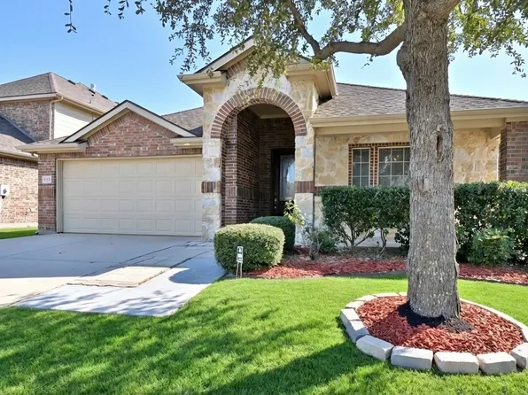 466 Hayes St, Lavon, TX 75166