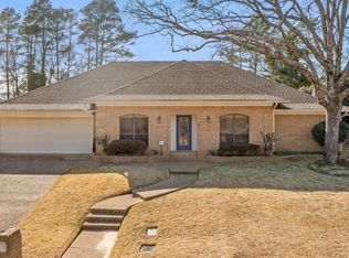 4911 Pine Knoll St, Tyler, TX 75703