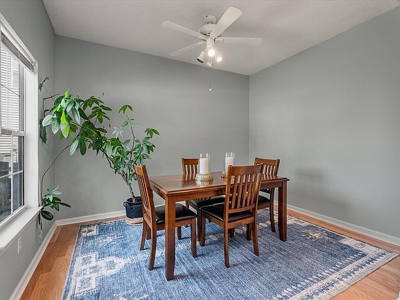 5th image of 405 Manorwood Ln