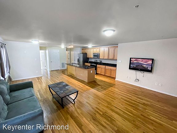 3rd image of 3219 Ellwood Ave