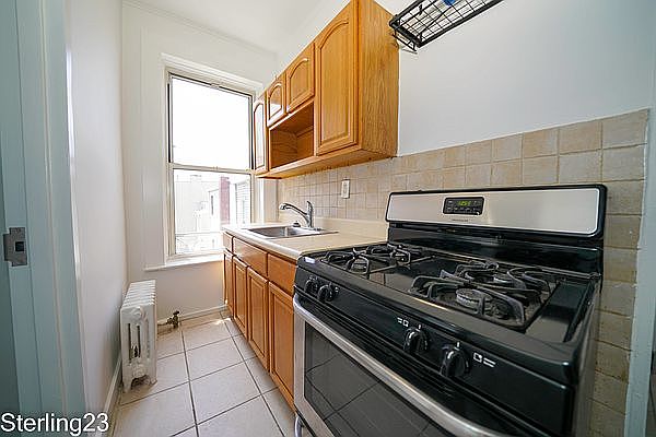 1st image of 24-03 31st St #3R