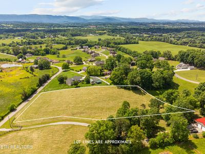 1223 Walker Rd, Maryville, TN, 37801