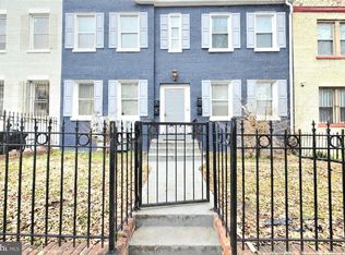 1616 Isherwood St NE, Washington, DC 20002