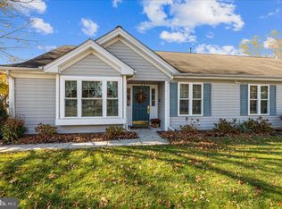 147 Blue Heron Dr, Thorofare, NJ 08086