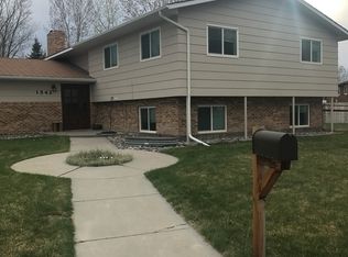 1542 Cloud Peak Dr, Worland, WY 82401