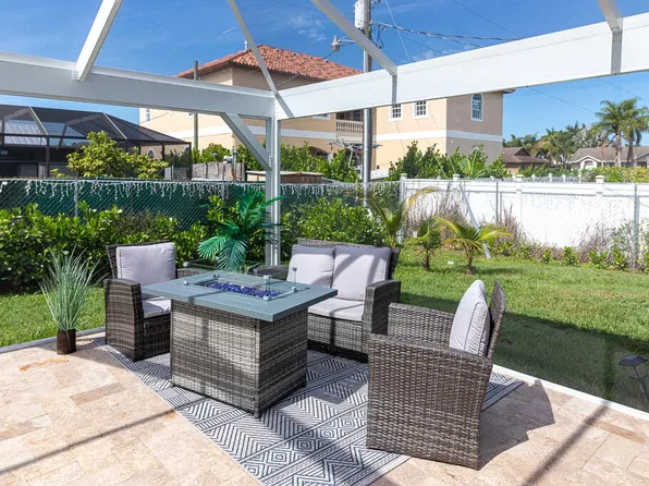 412 SE Airview Avenue, Port St Lucie, FL 34984