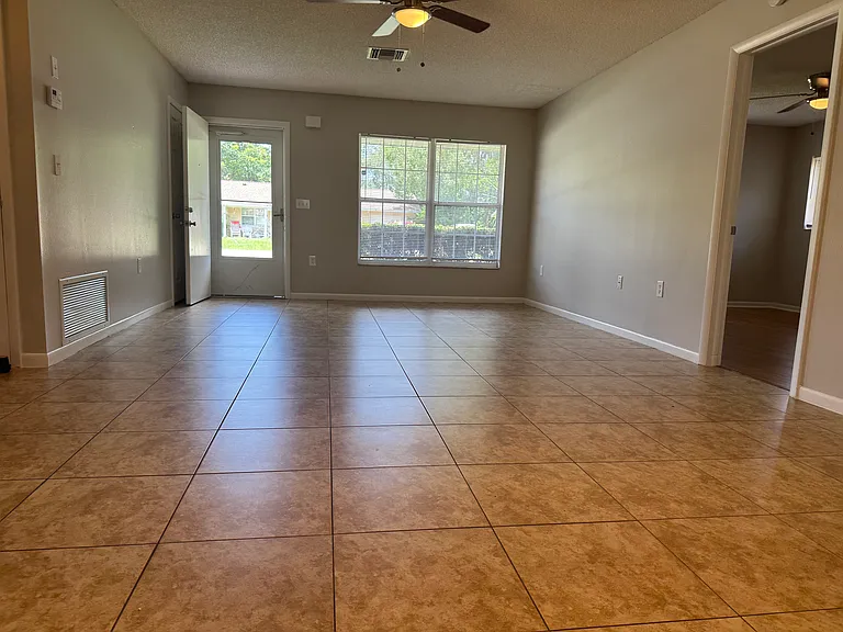 4270 SW 145th Place Rd — Photo 7