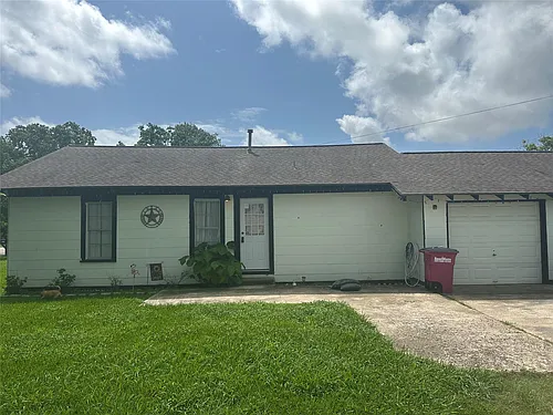 423 N Avenue A Photo 1