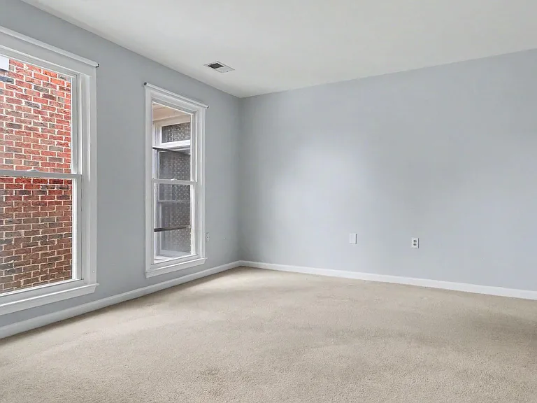 1106 Arcola Ave — Photo 42