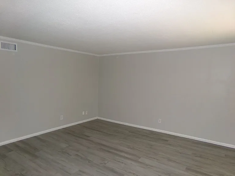 3814 Country Club Rd #K — Photo 6