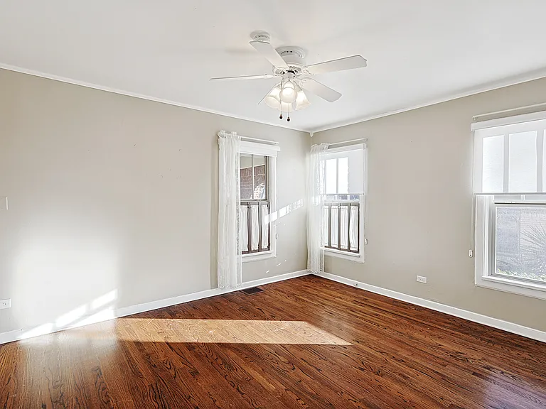 4317 Pershing Ave — Photo 5