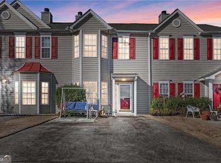 4845 Timber Hills Dr, Oakwood, GA
