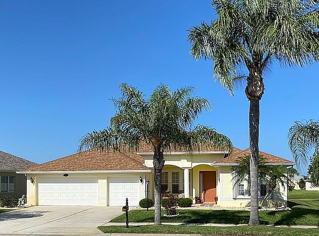 1st image of 3587 Peninsula Cir