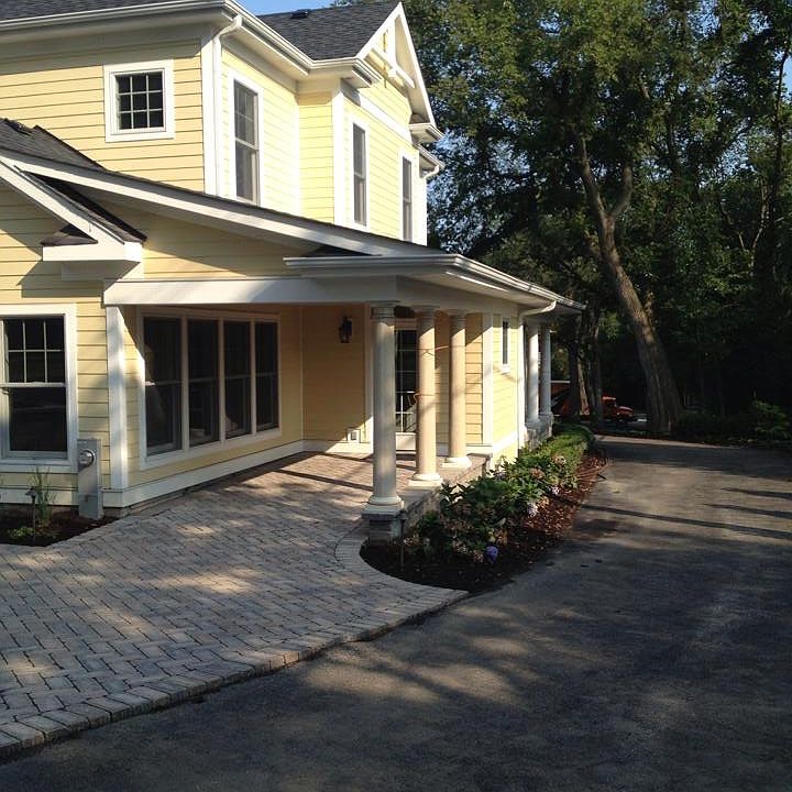 2nd image of 1143 Maple Ave
