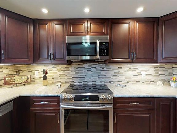 3rd image of 5108 Brittany Dr S APT 601