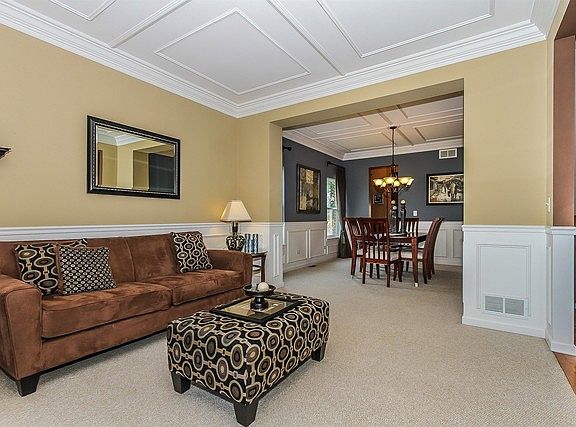 5th image of 25142 W Thornberry Dr