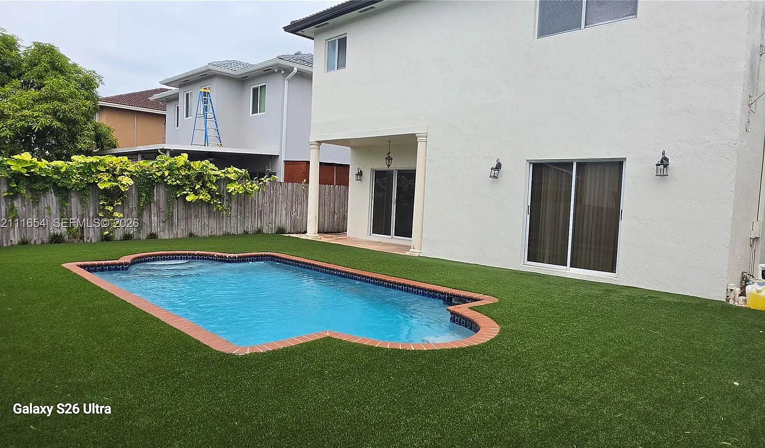 4 bed, 3.5 bath, $4,750 — Photo 1