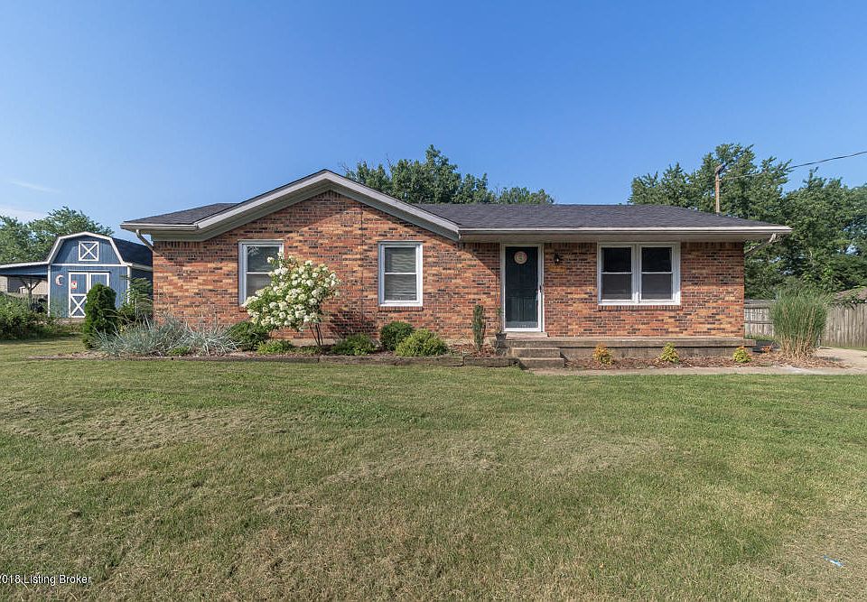 1st image of 320 Lynnwood Dr