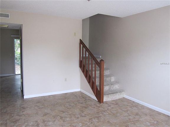 2nd image of 661 W Juniata St #667