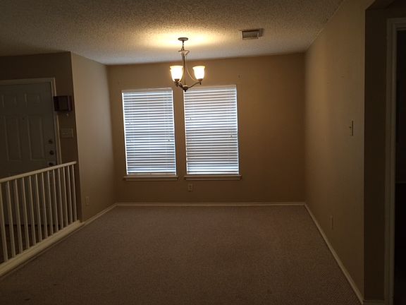5th image of 13850 Wondering Oak