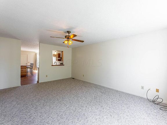 5th image of 130 Sorensen Dr