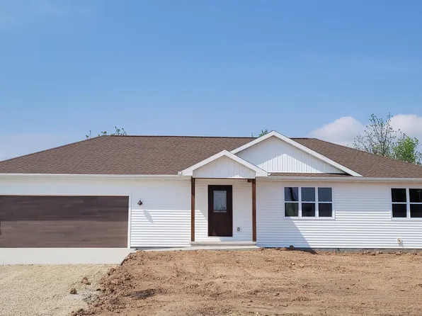 629 Douglas St, New London, WI 54961