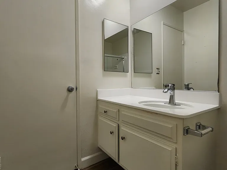 10138 Palms Blvd #2 — Photo 12