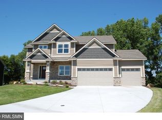 8868 67th Street Bay S, Cottage Grove, MN 55016