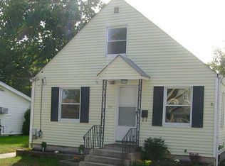 30 Gleason St, Cranston, RI 02910