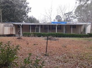 57 Crestwood Ln, Crawfordville, FL 32327