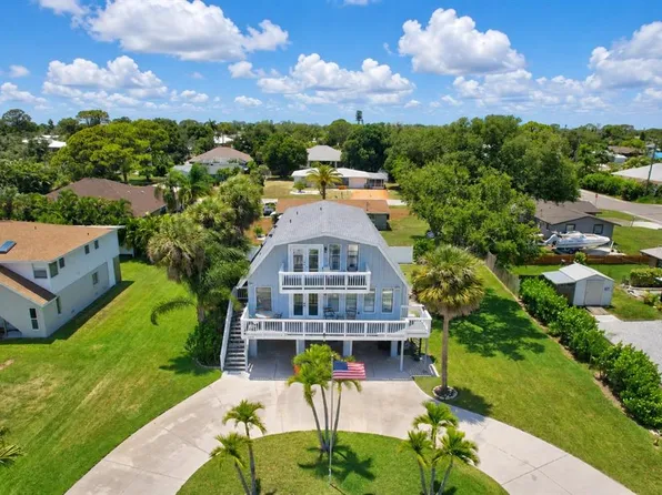 1194 Linden Rd, Venice, FL 34293