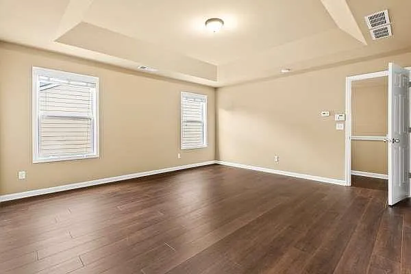 3920 Lake Manor Way — Photo 16