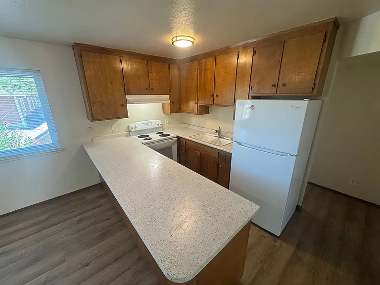 Allegheny Pines Apartments — Photo 6