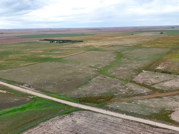 Road 105, Gurley, NE 69141