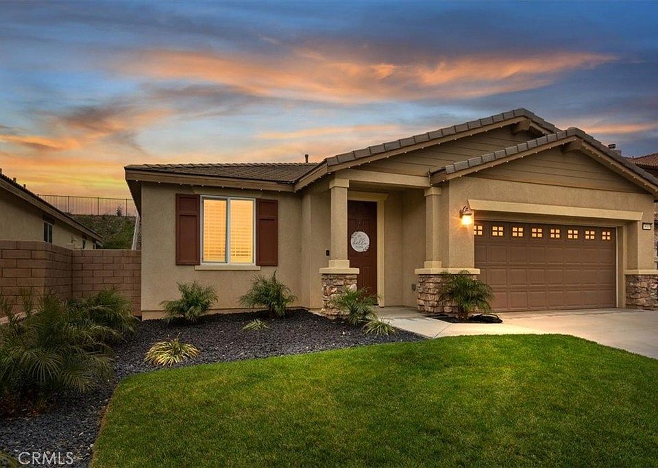 1st image of 18301 Lapis Ln