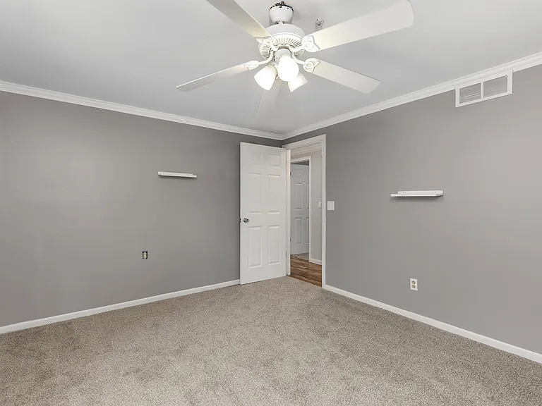 9025 Muirland Dr — Photo 25