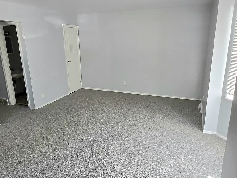 7035 Paxton Rd — Photo 8